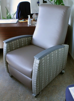 Combien les fauteuils inclinables muraux occupentils de lespace par rapport aux fauteuils inclinables standard