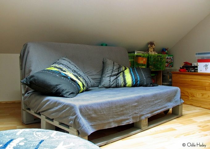 Est-il Normal D'avoir Un Canapé Dans La Chambre ?