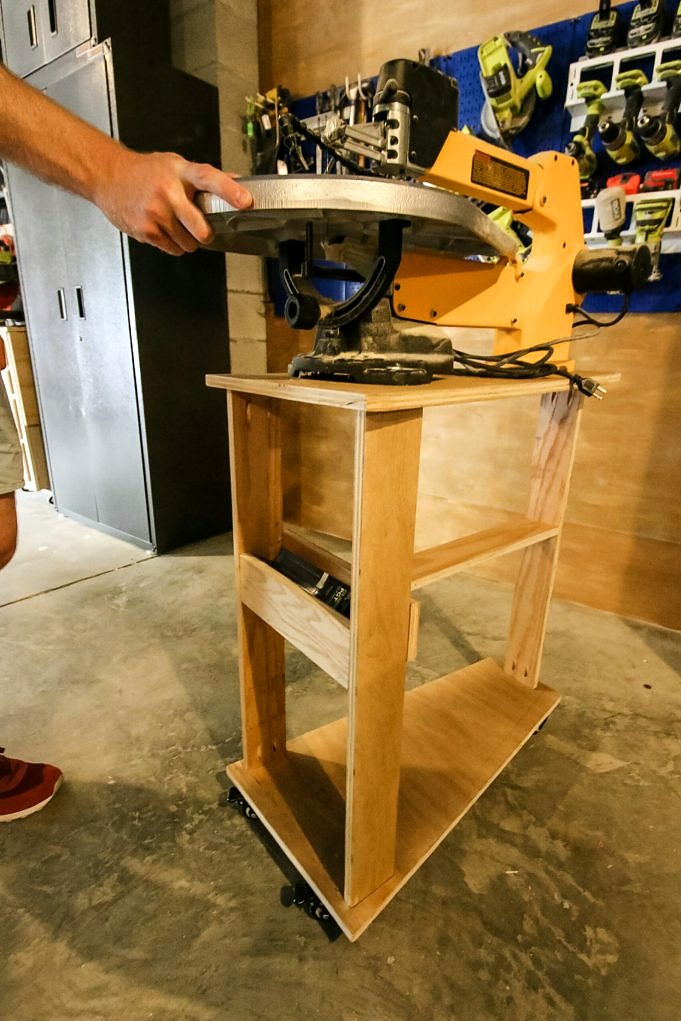 How To Build A Scroll Saw Table
