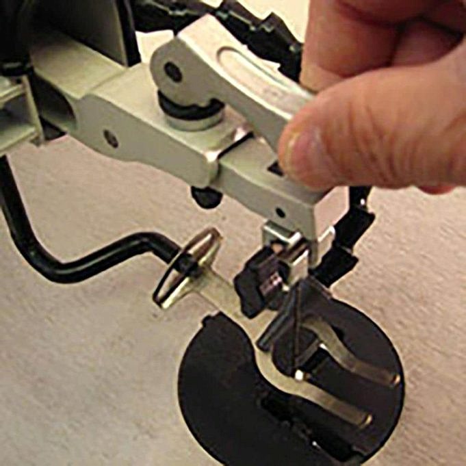 How To Change The Blade On A Porter Cable Scroll Saw